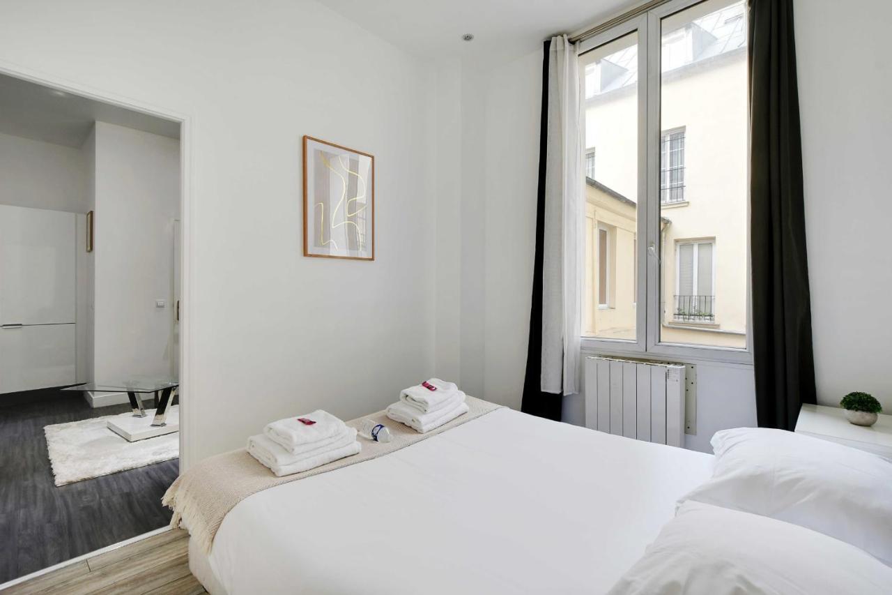 Trois Pieces Au Coeur Du Haut Marais Paris Exterior photo